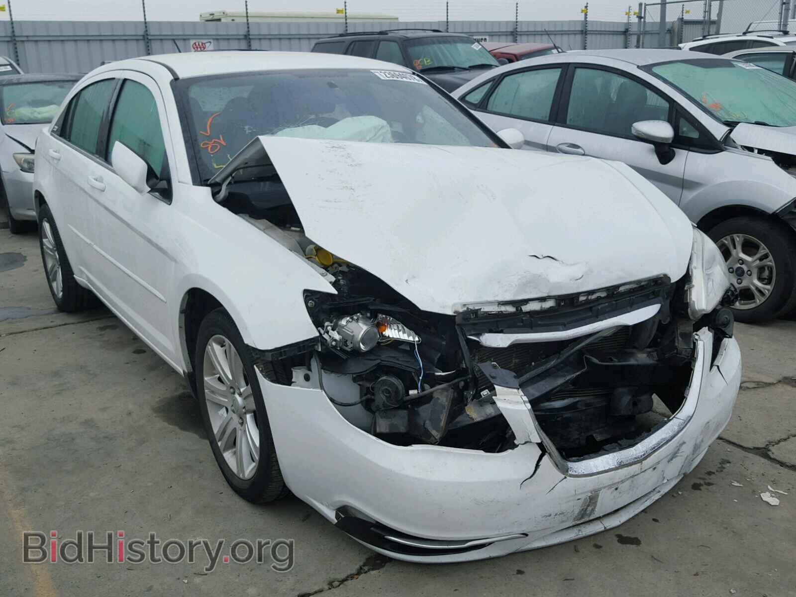 Photo 1C3CCBBB2DN732433 - CHRYSLER 200 2013