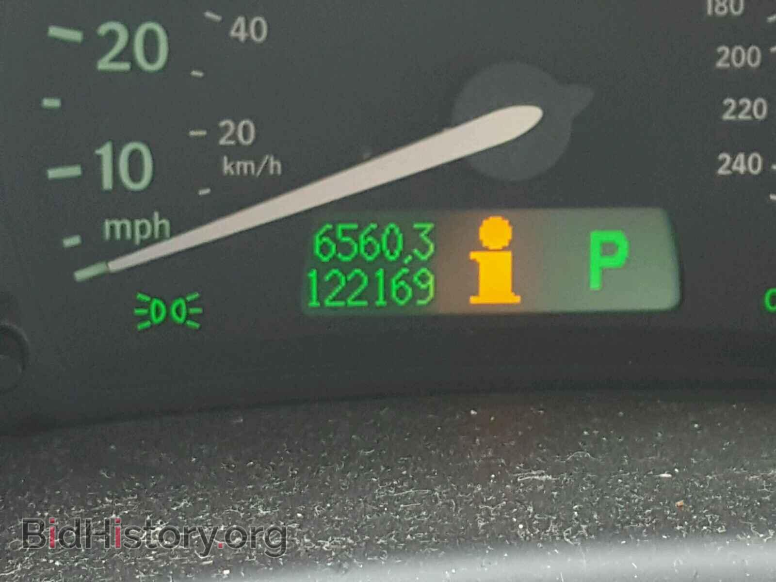 2004 SAAB 9 3 - VIN: YS3FB49S241043442 - Photo 8