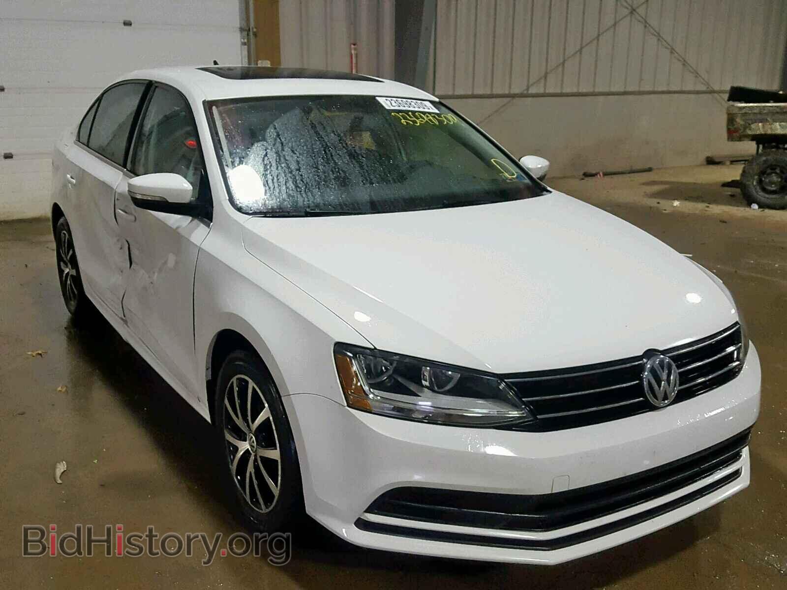 Фотография 3VWDB7AJ7HM413356 - VOLKSWAGEN JETTA 2017