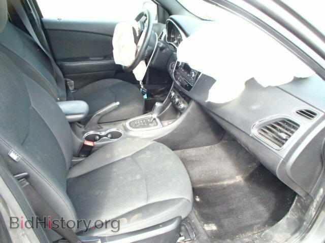 2012 CHRYSLER 200 - VIN: 1C3CCBBB6CN142721 - Фото 5