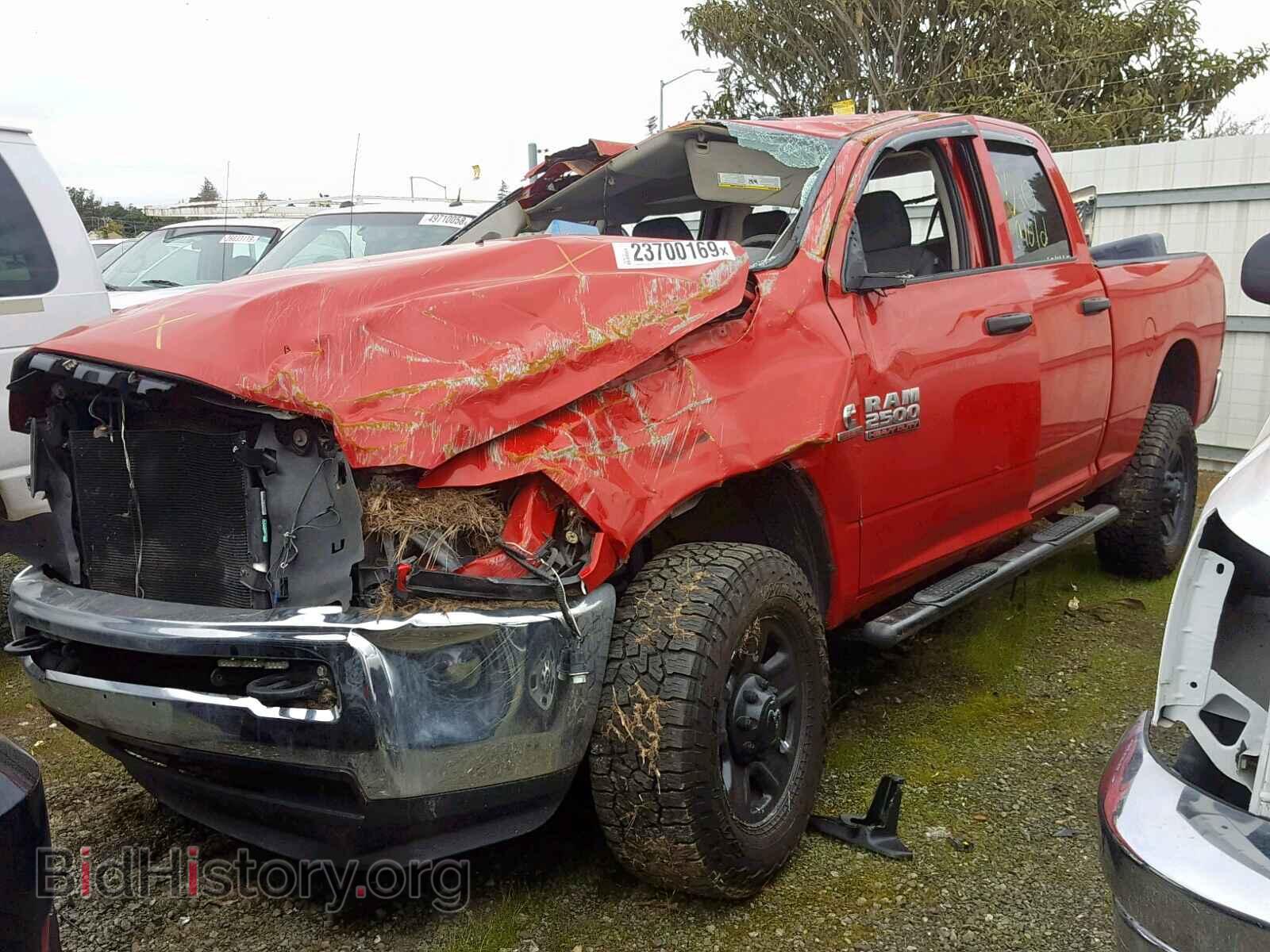 2017 RAM 2500 ST - VIN: 3C6UR5CL6HG569329 - Фото 2