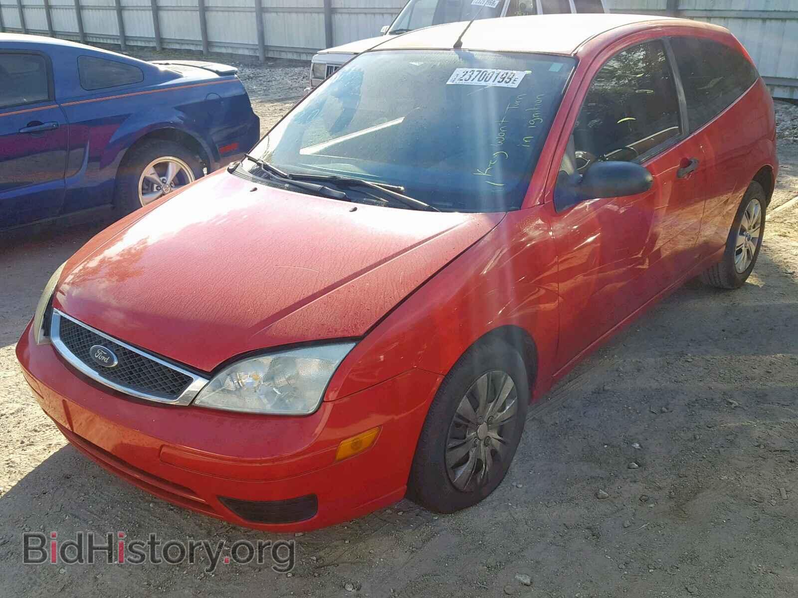 2006 FORD FOCUS - VIN: 1FAFP31N06W171263 - Фото 2