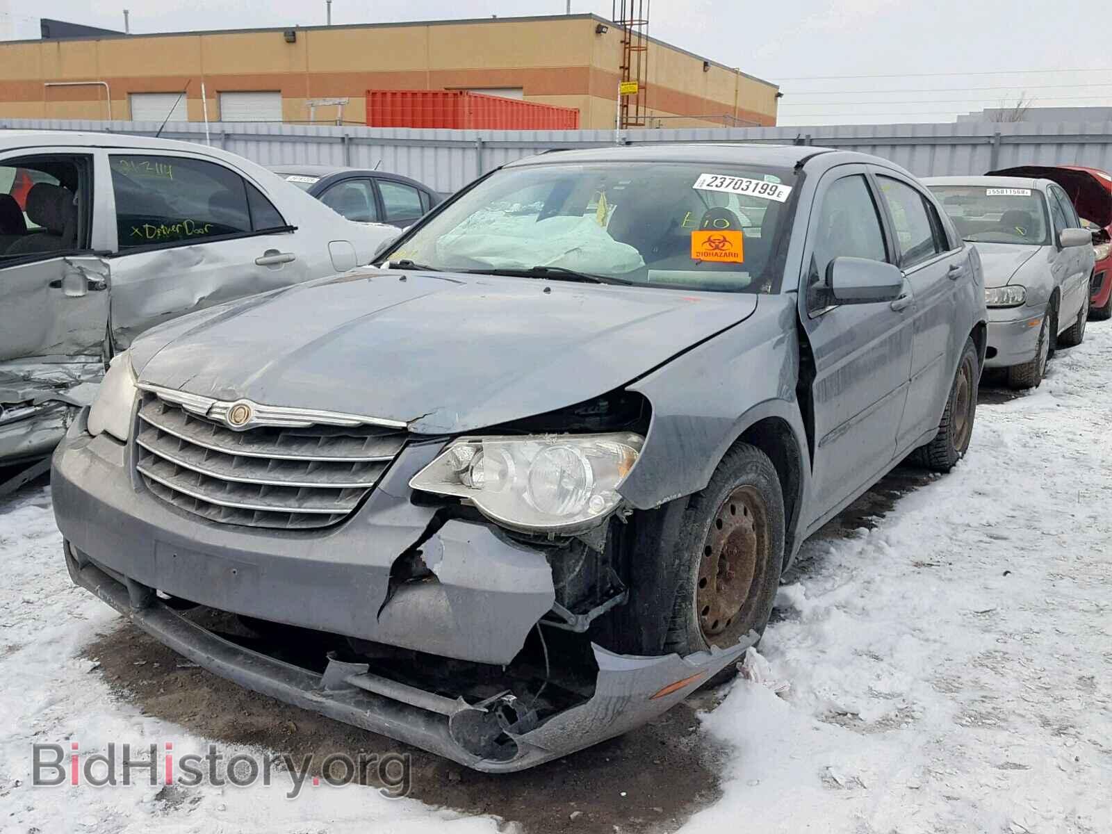 2010 CHRYSLER SEBRING - VIN: 1C3CC5FV4AN145328 - Фото 2