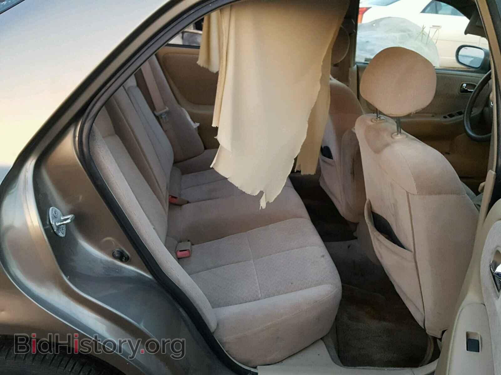 2000 MAZDA 626 - VIN: 1YVGF22C6Y5106655 - Фото 6