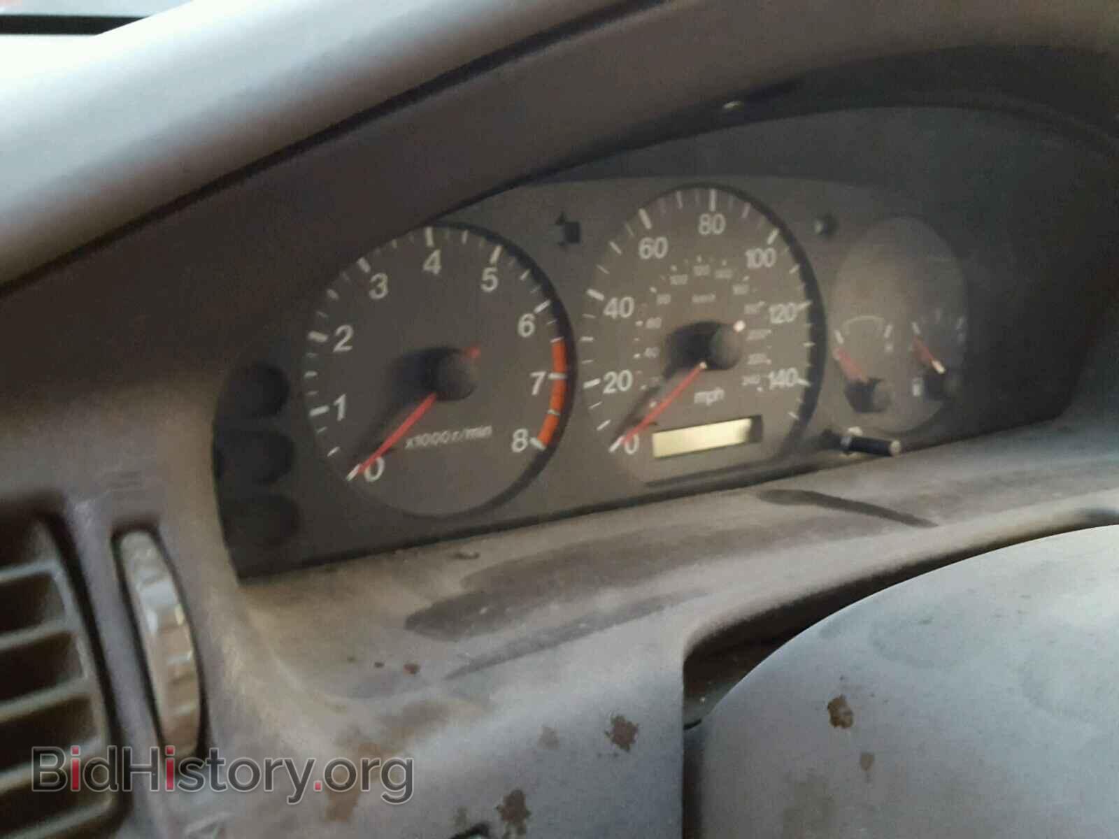 2000 MAZDA 626 - VIN: 1YVGF22C6Y5106655 - Фото 8