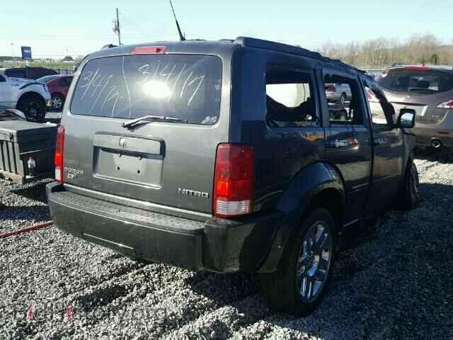 2011 DODGE NITRO - VIN: 1D4PT4GK9BW511410 - Photo 4