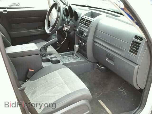 2008 DODGE NITRO - VIN: 1D8GT28K08W167864 - Photo 5