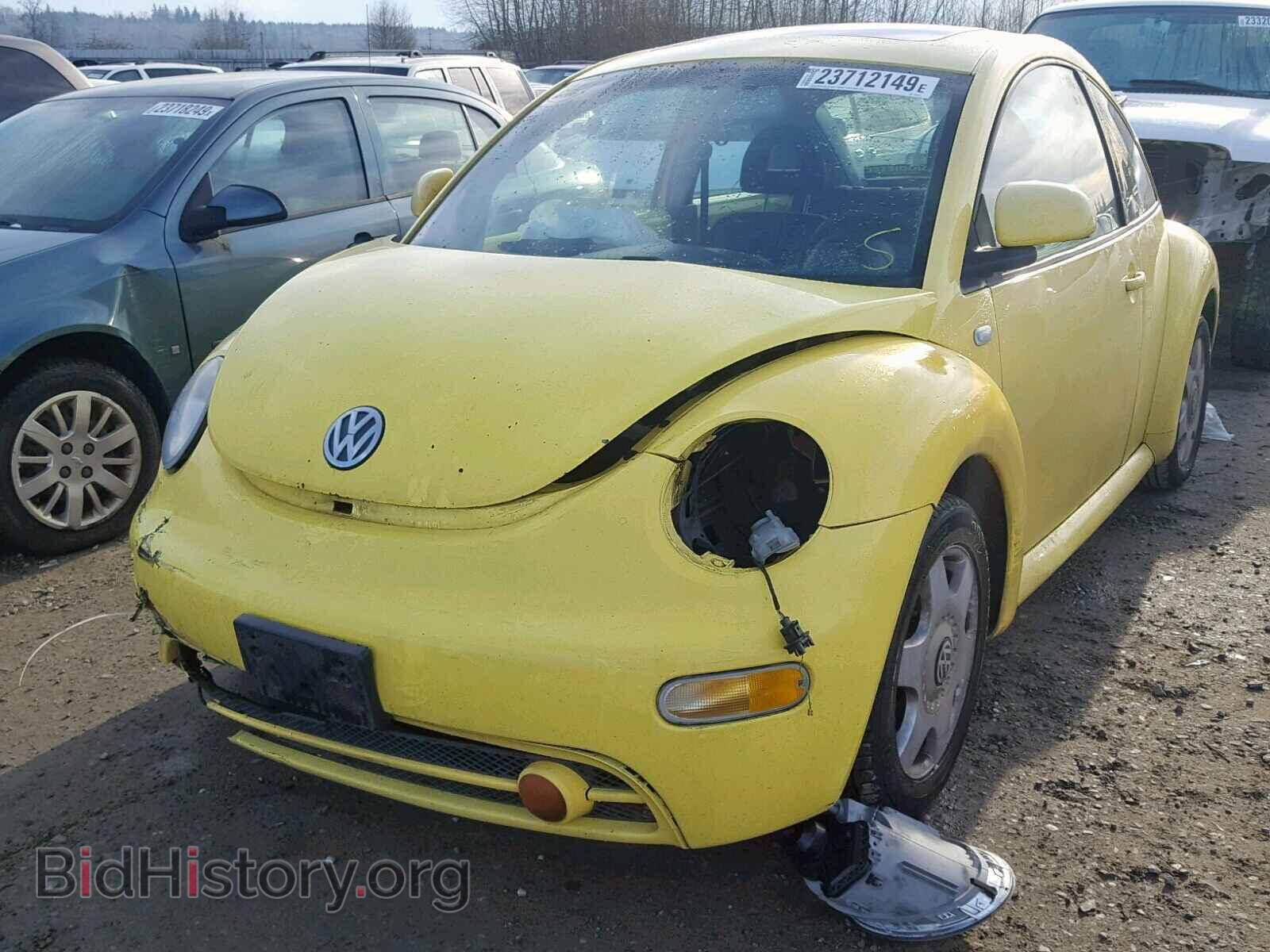 2000 VOLKSWAGEN BEETLE - VIN: 3VWCF21C4YM421726 - Фото 2