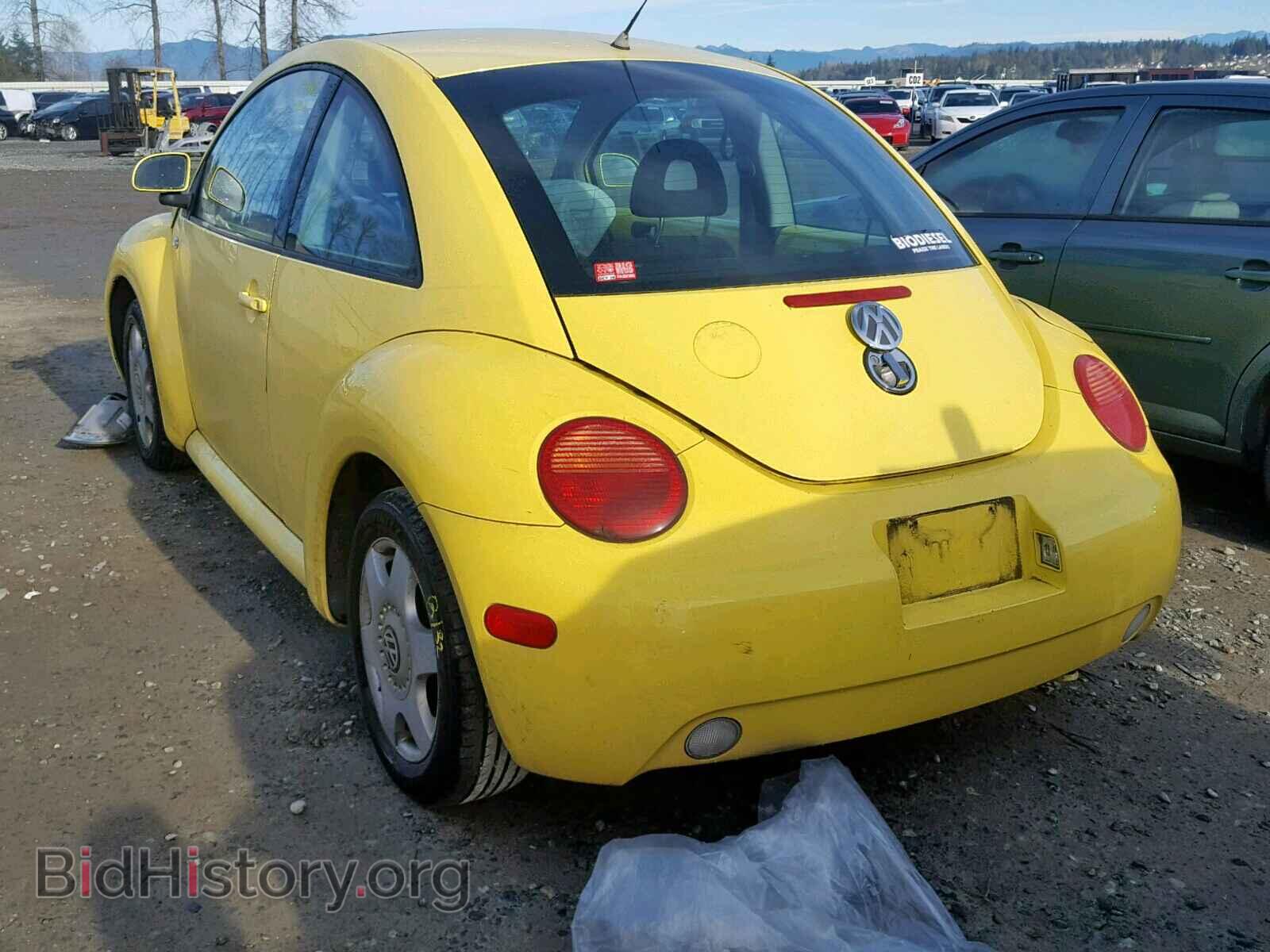 2000 VOLKSWAGEN BEETLE - VIN: 3VWCF21C4YM421726 - Фото 3