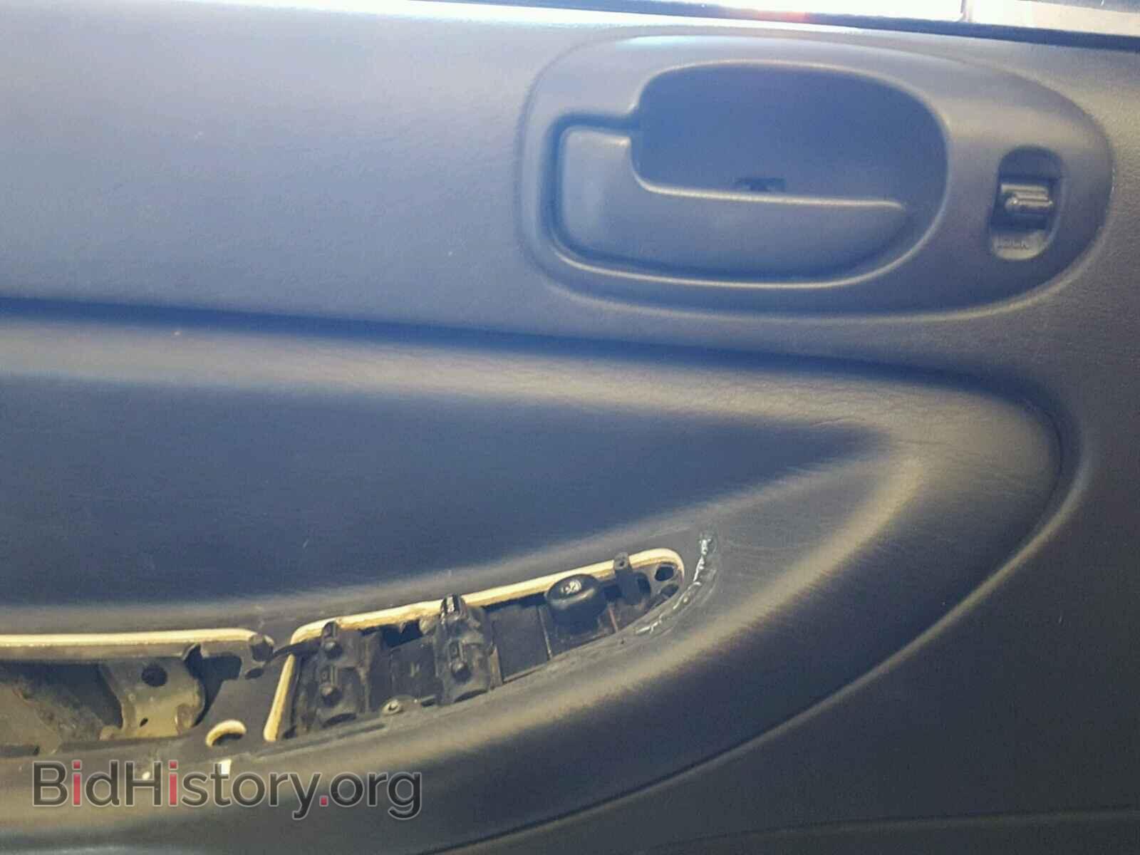 2004 CHRYSLER SEBRING - VIN: 1C3EL46X14N293428 - Фото 10