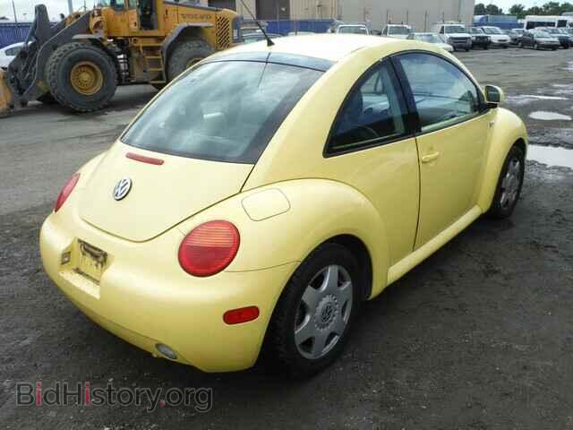 2000 VOLKSWAGEN BEETLE - VIN: 3VWCD21C9YM455232 - Фото 4