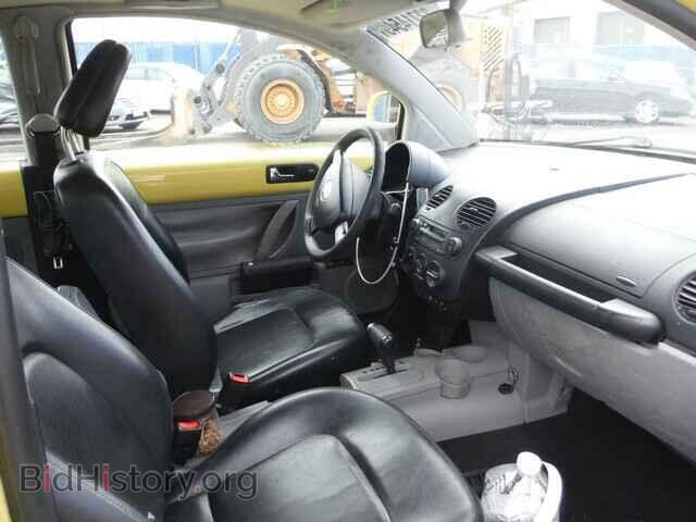 2000 VOLKSWAGEN BEETLE - VIN: 3VWCD21C9YM455232 - Фото 5