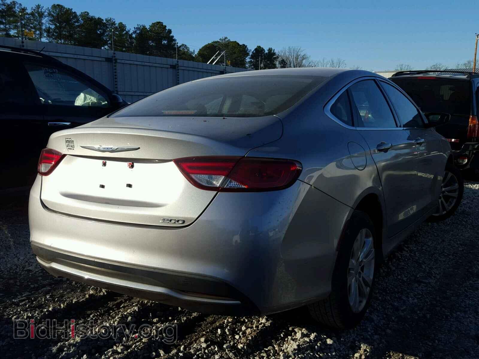 2015 CHRYSLER 200 - VIN: 1C3CCCAB7FN698600 - Photo 4