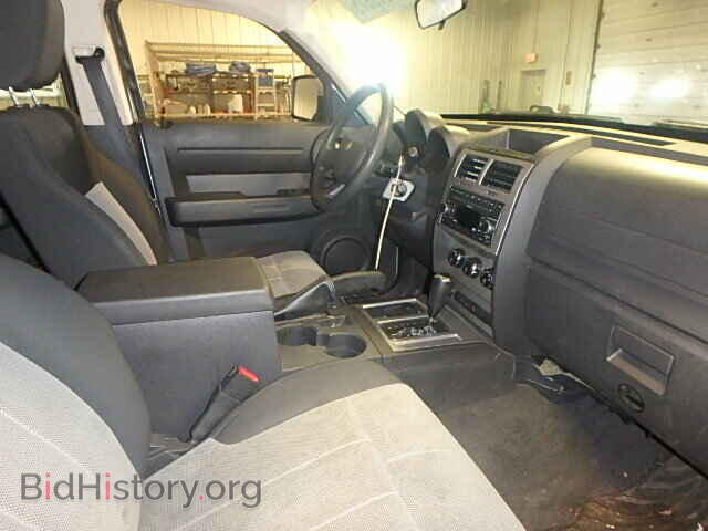 2007 DODGE NITRO - VIN: 1D8GU28K77W601371 - Photo 5