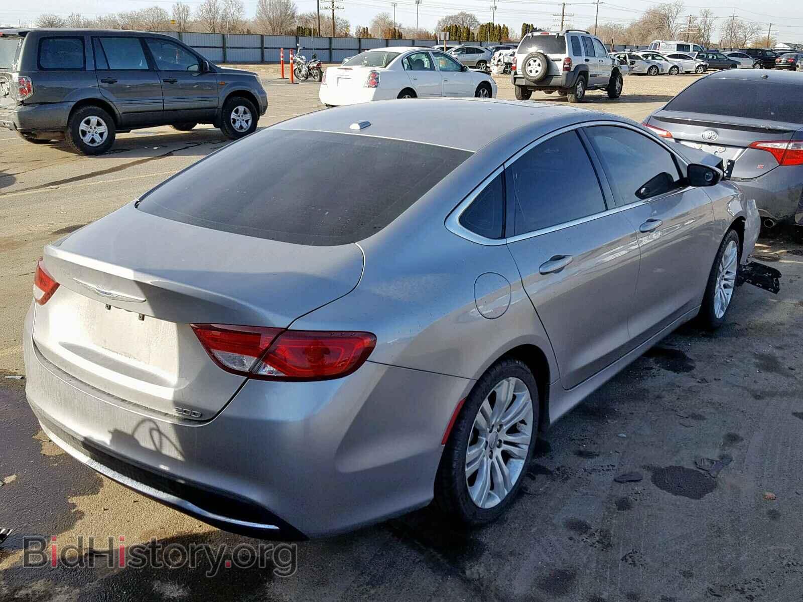 2015 CHRYSLER 200 - VIN: 1C3CCCABXFN582517 - Photo 4