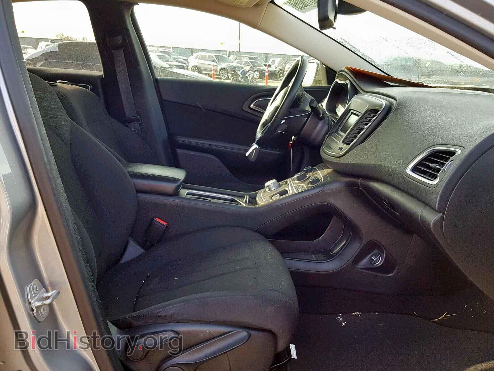 2015 CHRYSLER 200 - VIN: 1C3CCCABXFN582517 - Photo 5