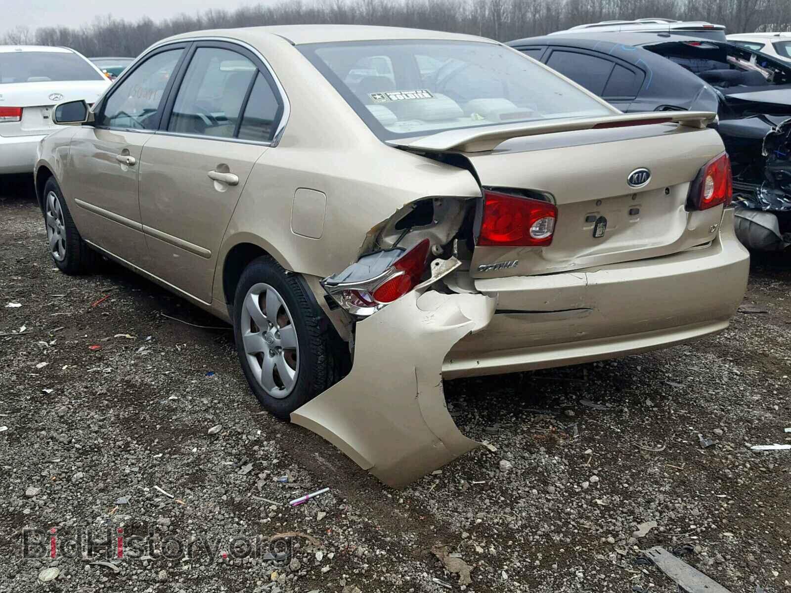 2007 KIA OPTIMA - VIN: KNAGE123375146285 - Фото 3