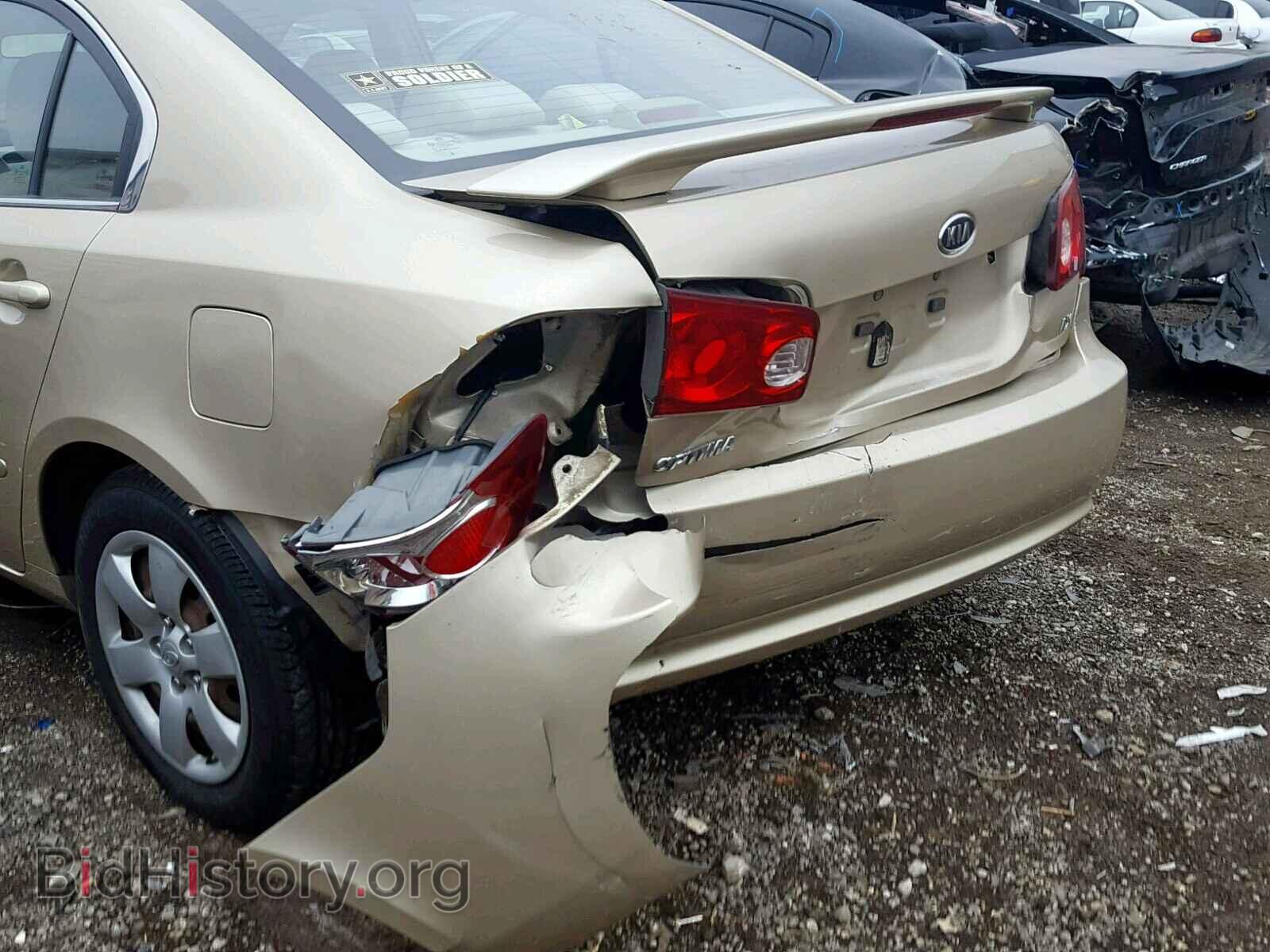 2007 KIA OPTIMA - VIN: KNAGE123375146285 - Фото 9