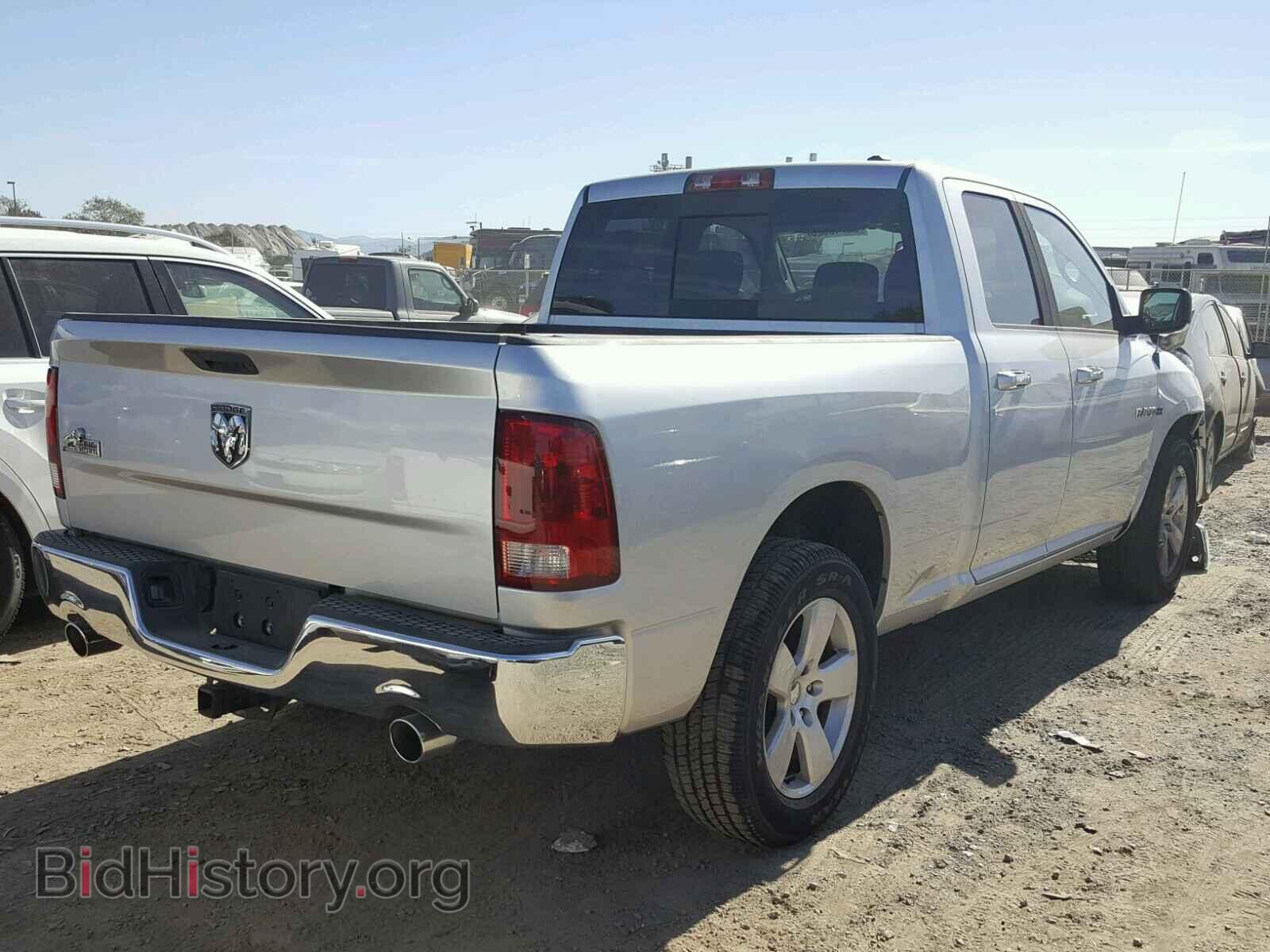 2010 DODGE RAM 1500 - VIN: 1D7RB1GT3AS238458 - Фото 4