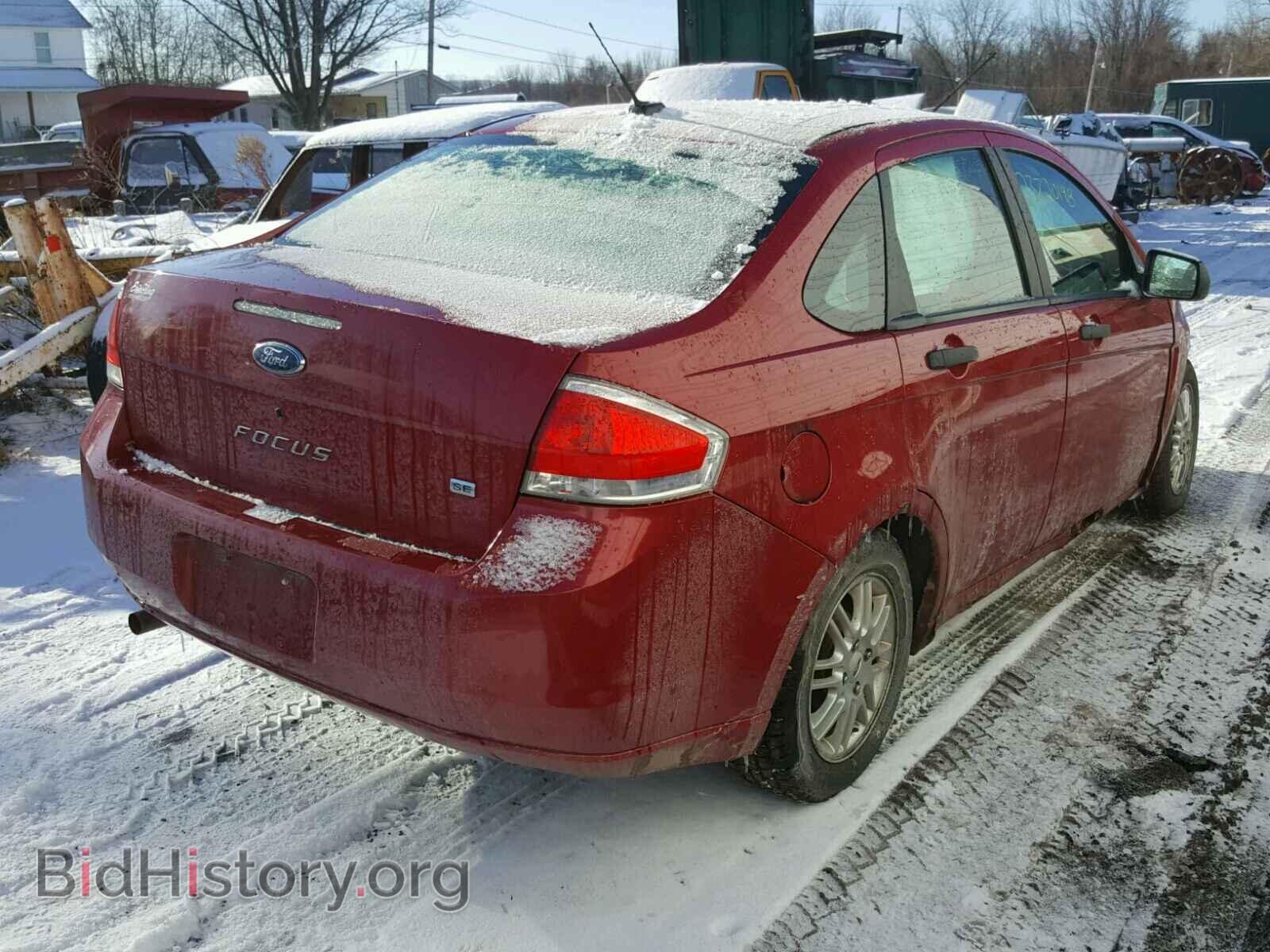 2009 FORD FOCUS - VIN: 1FAHP35N29W201046 - Фото 4