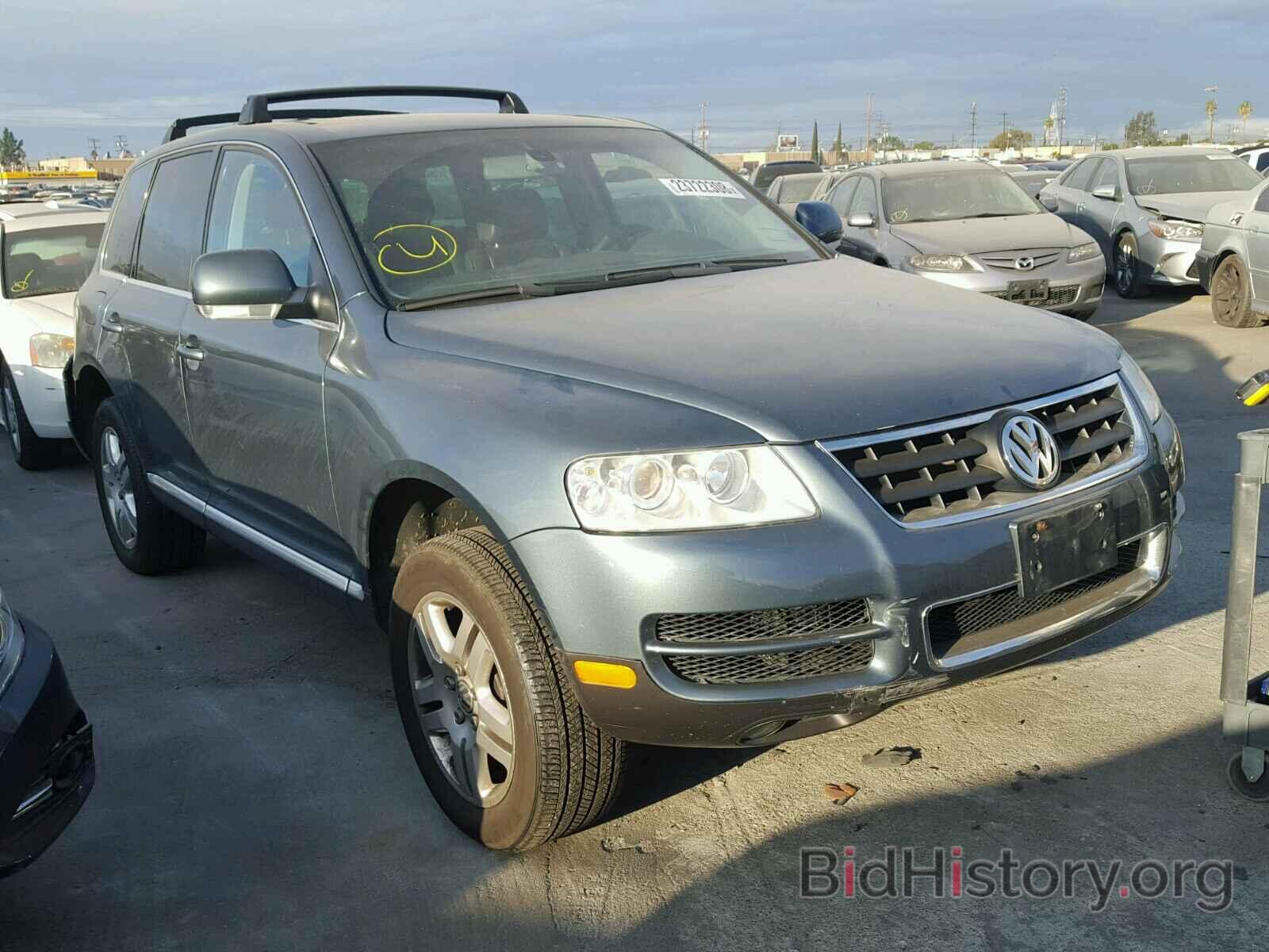 Фотография WVGCM67L24D002881 - VOLKSWAGEN TOUAREG 2004