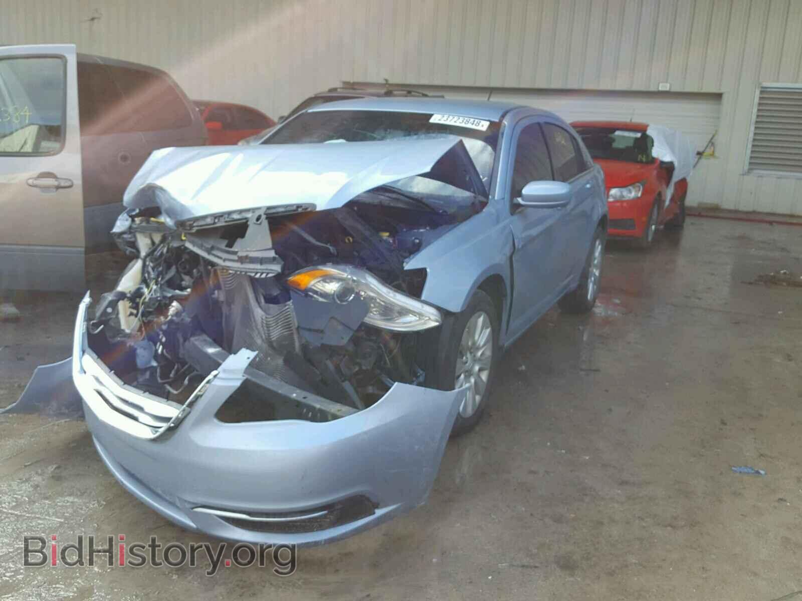 2012 CHRYSLER 200 - VIN: 1C3CCBAB8CN178301 - Фото 2