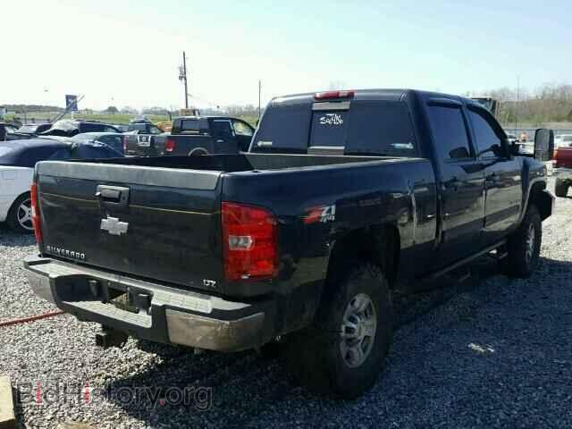 2009 CHEVROLET SILVERADO - VIN: 1GCHK63629F186344 - Фото 4