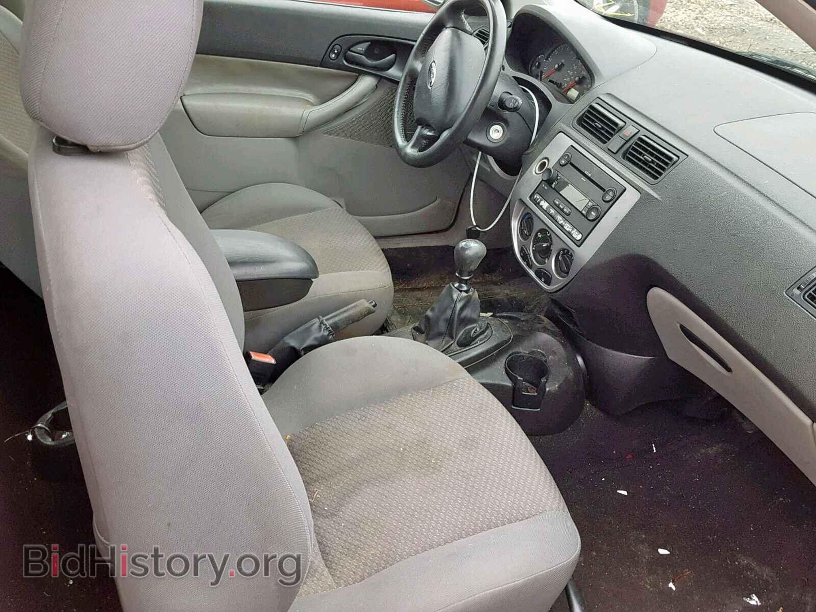 2005 FORD FOCUS - VIN: 3FAFP31N35R119028 - Фото 5