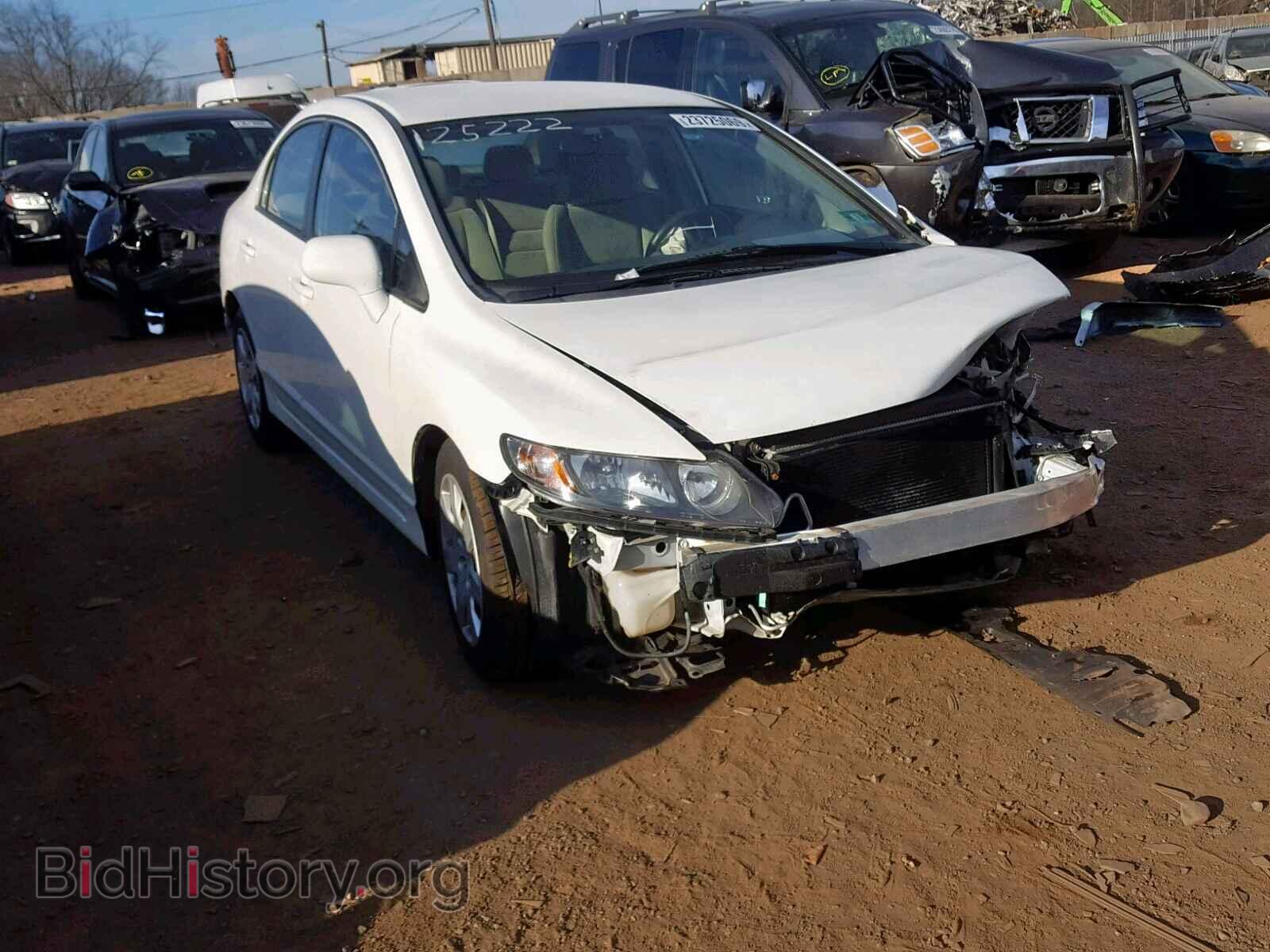 Photo 2HGFA1F58AH572528 - HONDA CIVIC LX 2010