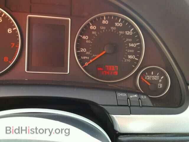 2005 AUDI A4 - VIN: WAUAF68EX5A444863 - Фото 8