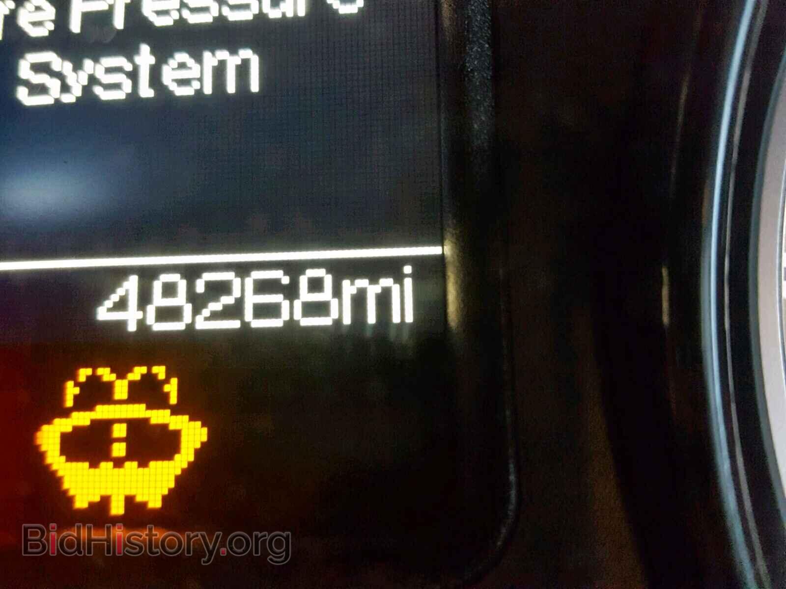 2017 RAM 1500 ST - VIN: 3C6JR6DT5HG513843 - Фото 8