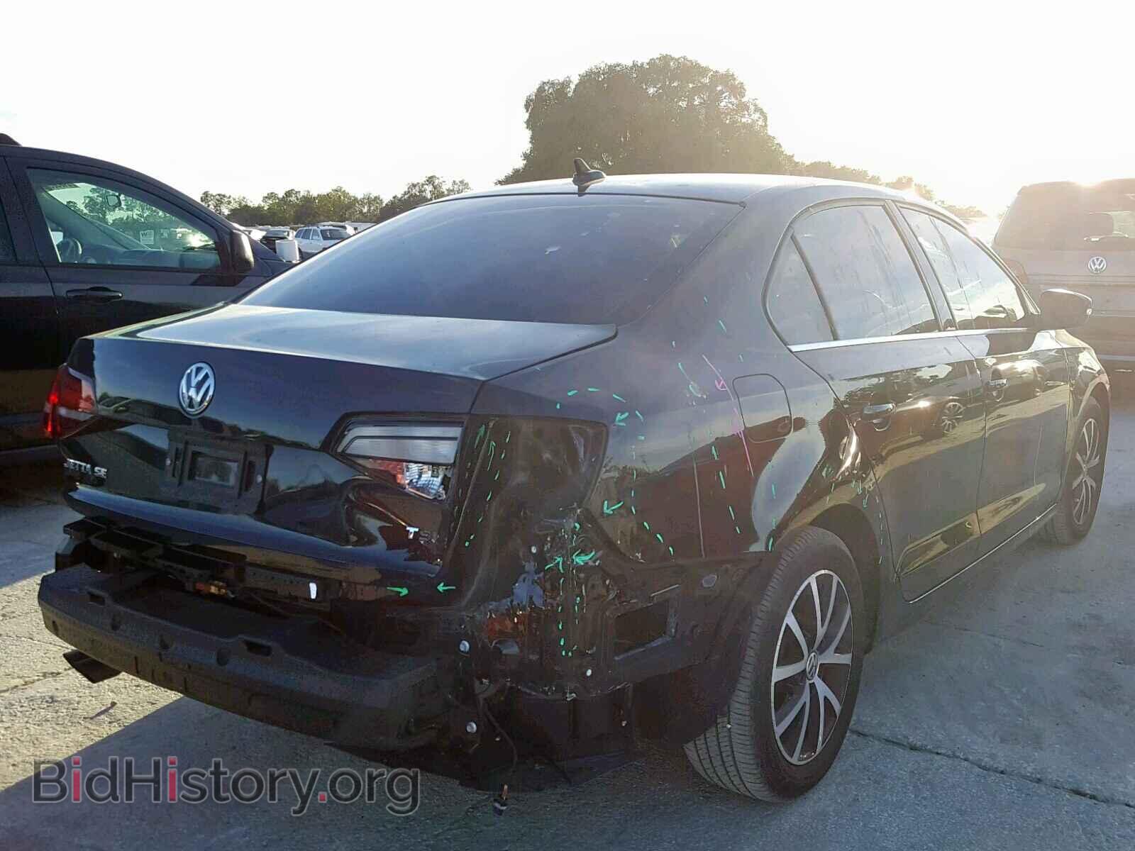 2017 VOLKSWAGEN JETTA - VIN: 3VWDB7AJXHM397458 - Фото 4