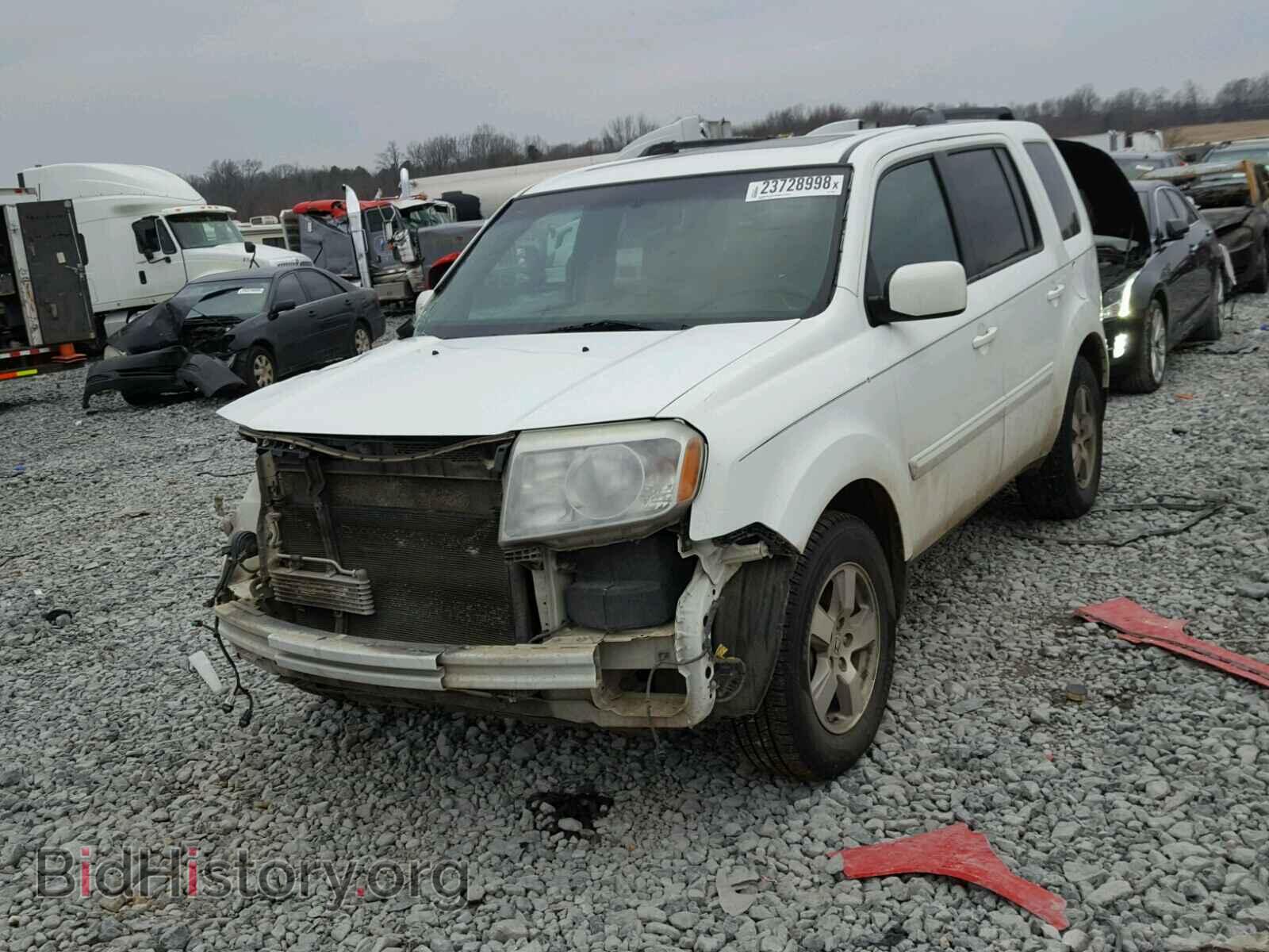 2011 HONDA PILOT - VIN: 5FNYF3H56BB010068 - Фото 2