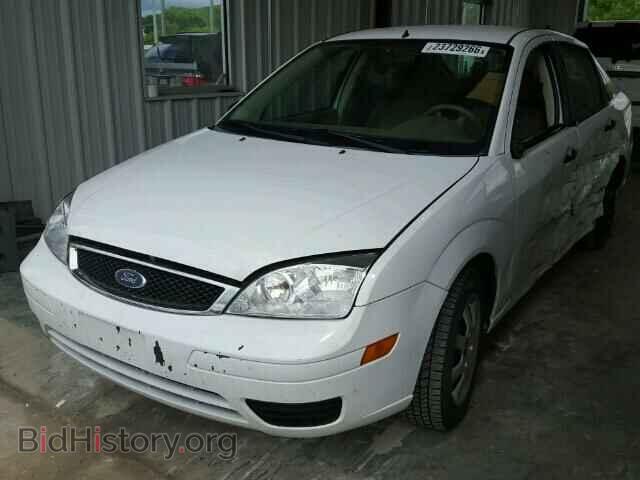 2005 FORD FOCUS - VIN: 1FAFP34N25W195221 - Фото 2