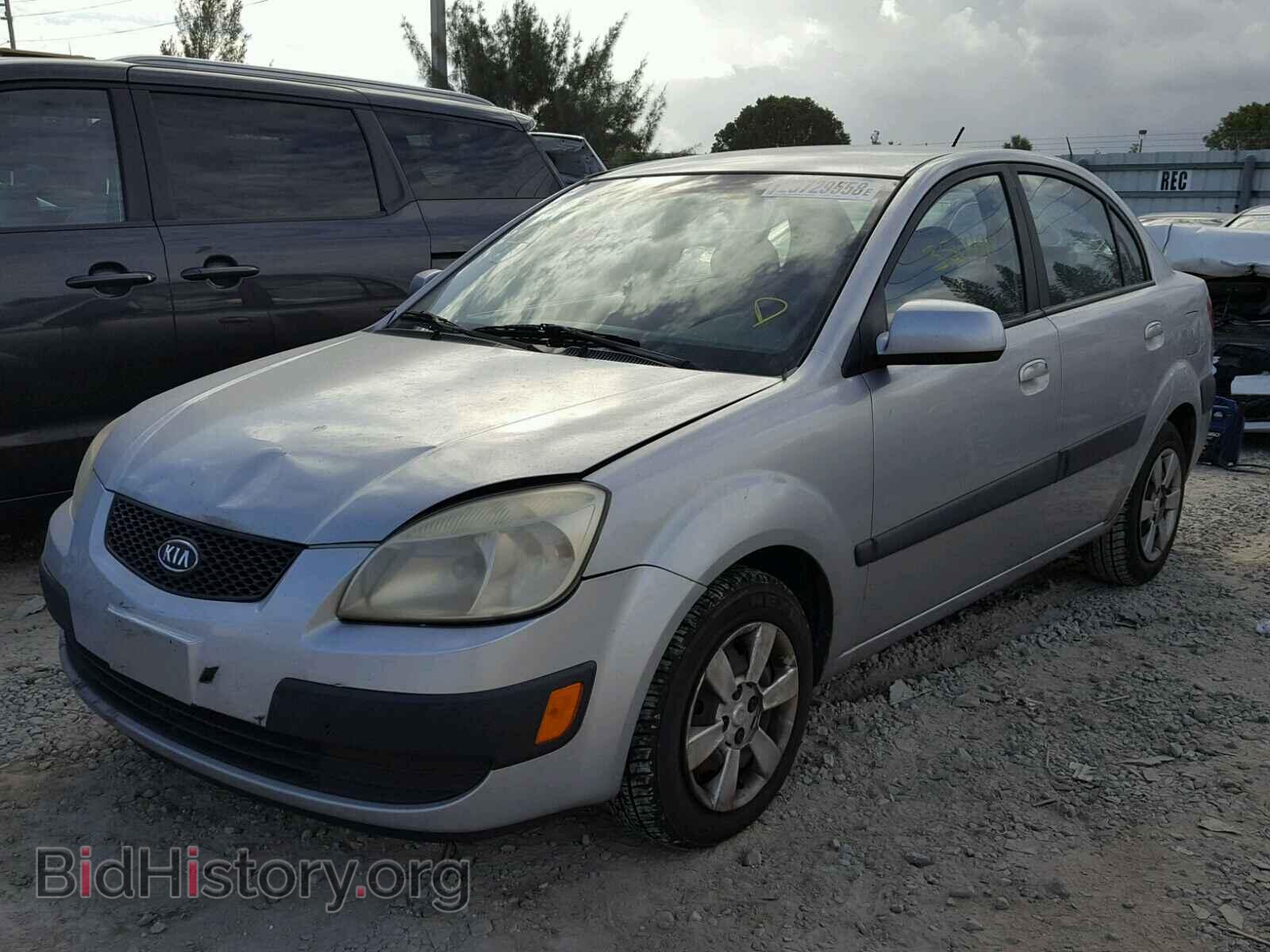 2007 KIA RIO BASE - VIN: KNADE123376218373 - Фото 2