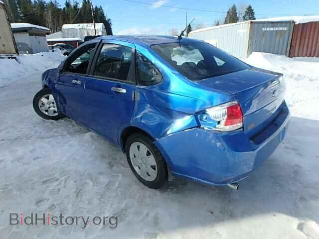 2010 FORD FOCUS - VIN: 1FAHP3FN5AW131948 - Photo 4