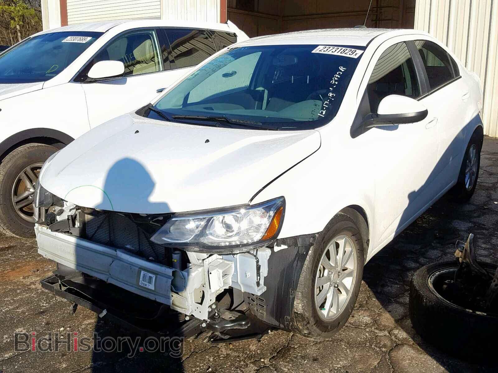 2017 CHEVROLET SONIC - VIN: 1G1JD5SH2H4128990 - Фото 2