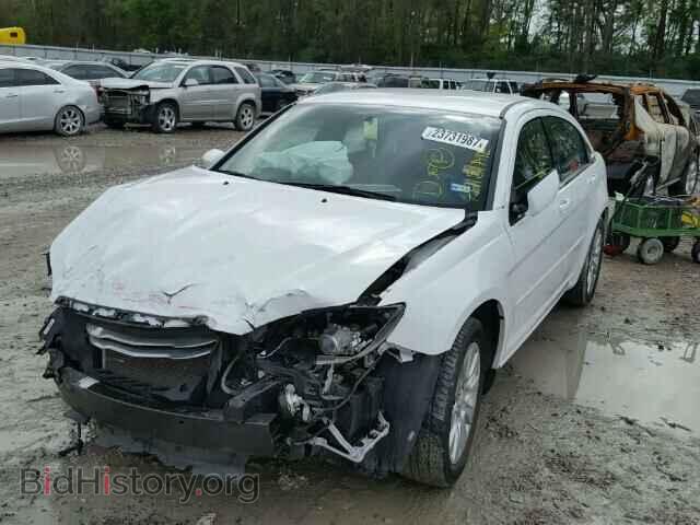 2014 CHRYSLER 200 - VIN: 1C3CCBAB1EN238020 - Фото 2