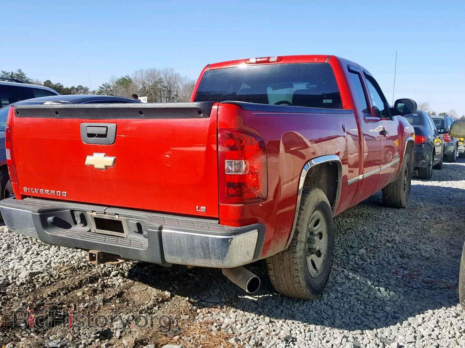 2011 CHEVROLET SILVERADO - VIN: 1GCRCPEX8BZ244345 - Фото 4