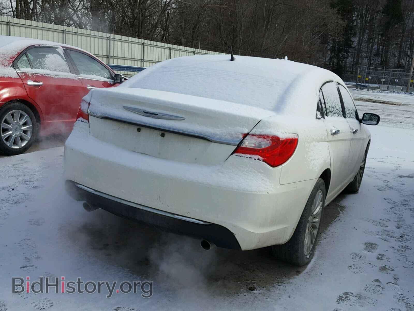 2011 CHRYSLER 200 - VIN: 1C3BC2FG2BN519996 - Фото 4