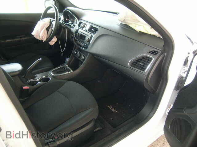 2013 CHRYSLER 200 - VIN: 1C3CCBBBXDN764692 - Фото 5