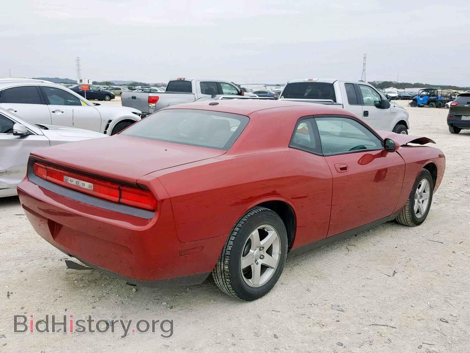 2010 DODGE CHALLENGER - VIN: 2B3CJ4DV5AH110659 - Photo 4