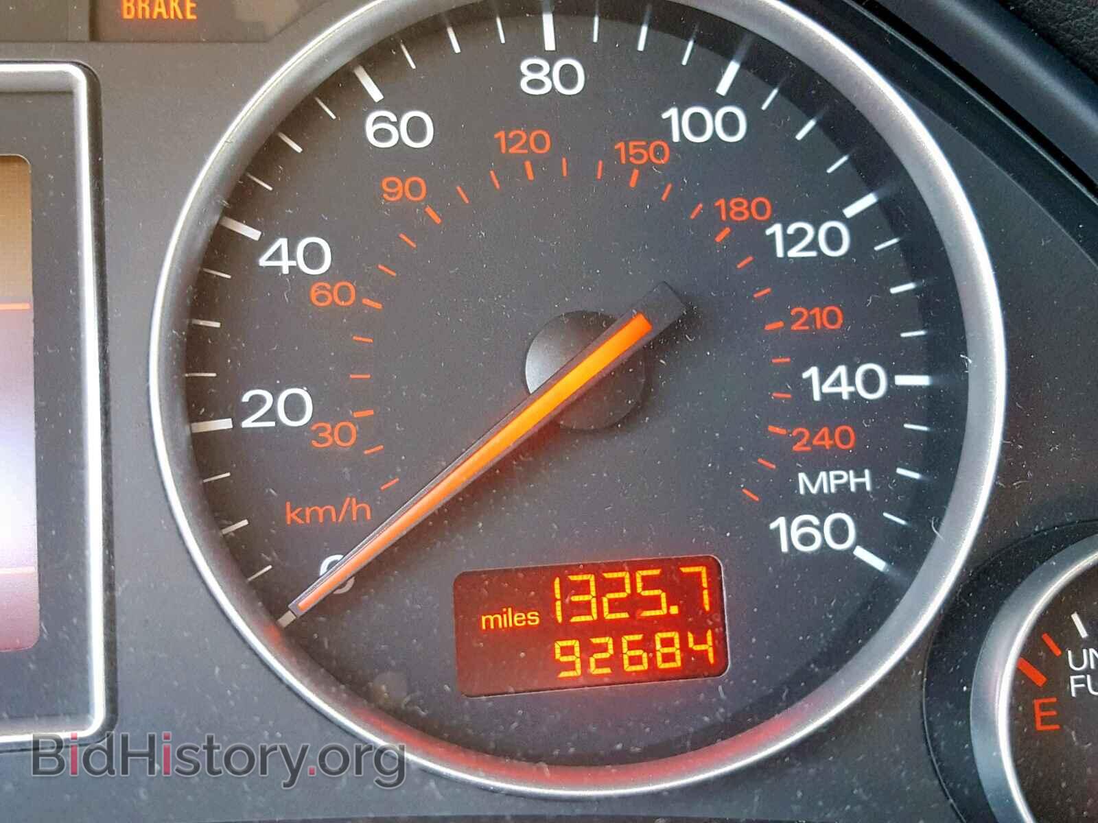 2002 AUDI A4 - VIN: WAULC68E12A183622 - Фото 8