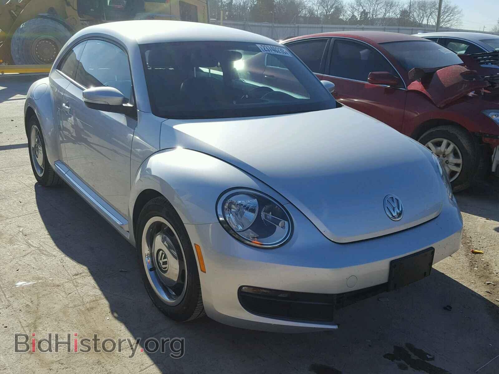 Фотография 3VWJP7AT8CM661663 - VOLKSWAGEN BEETLE 2012