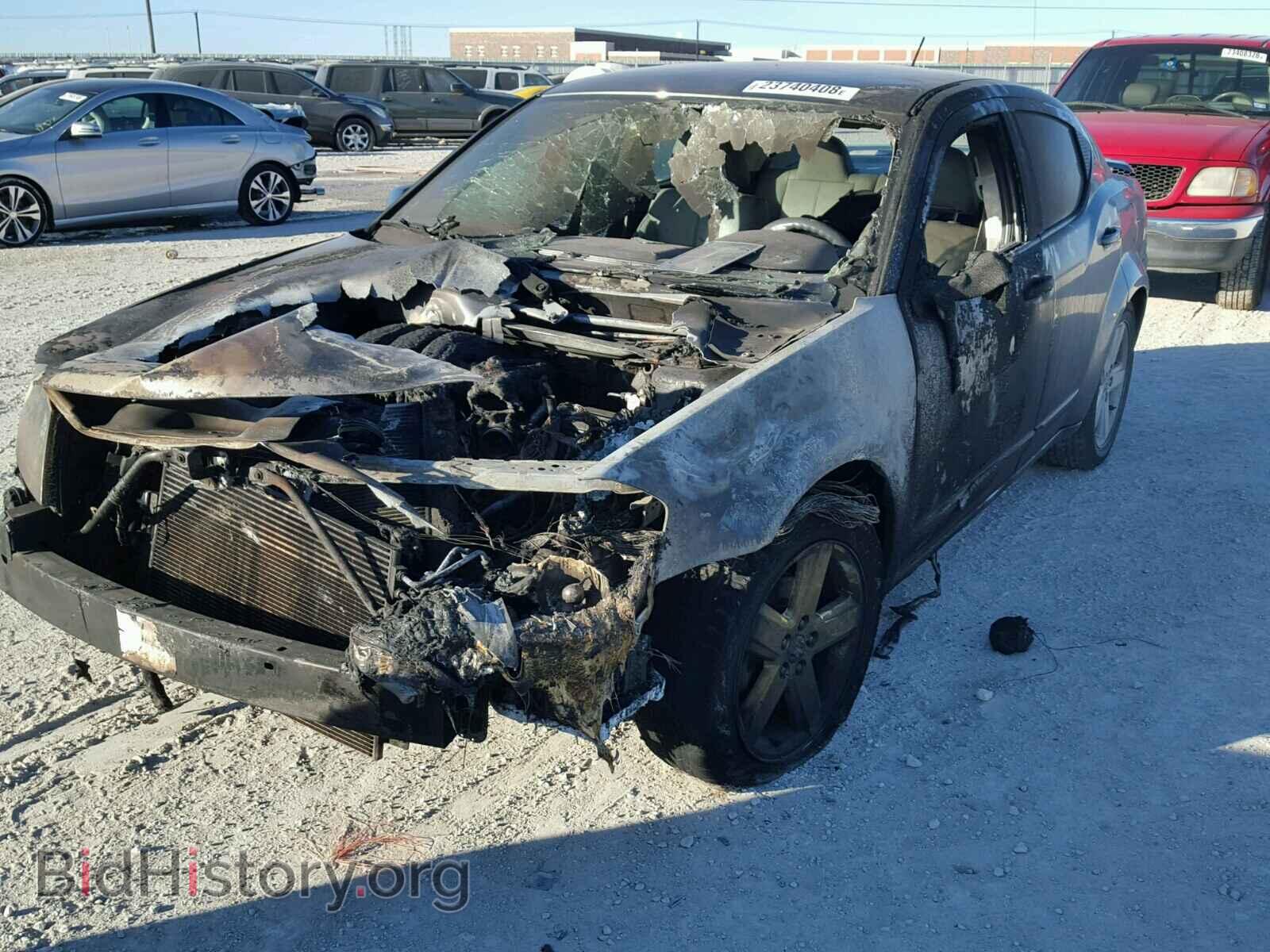 2008 DODGE AVENGER - VIN: 1B3LC56R38N639724 - Фото 2