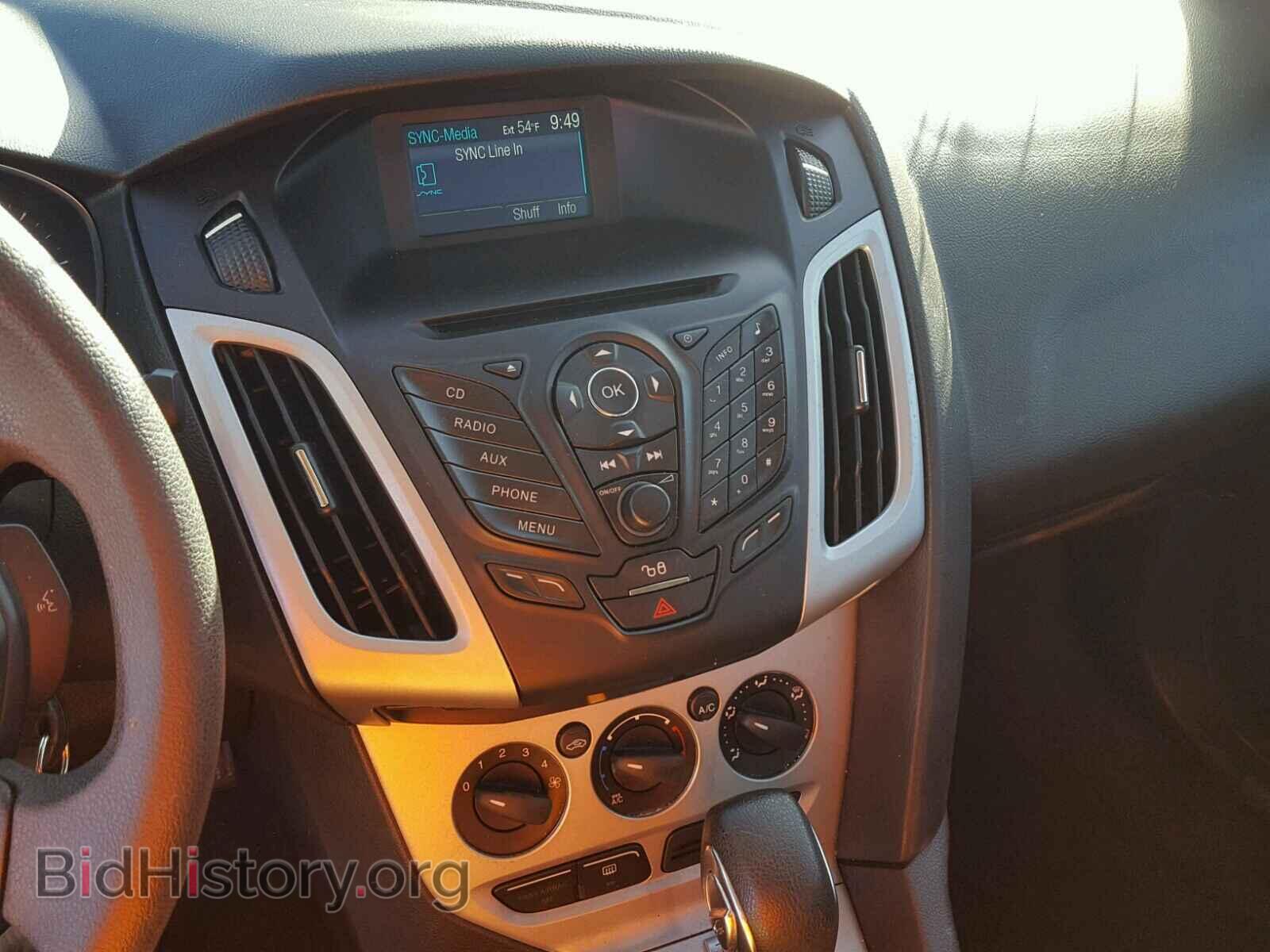 2012 FORD FOCUS - VIN: 1FAHP3F28CL355421 - Фото 9