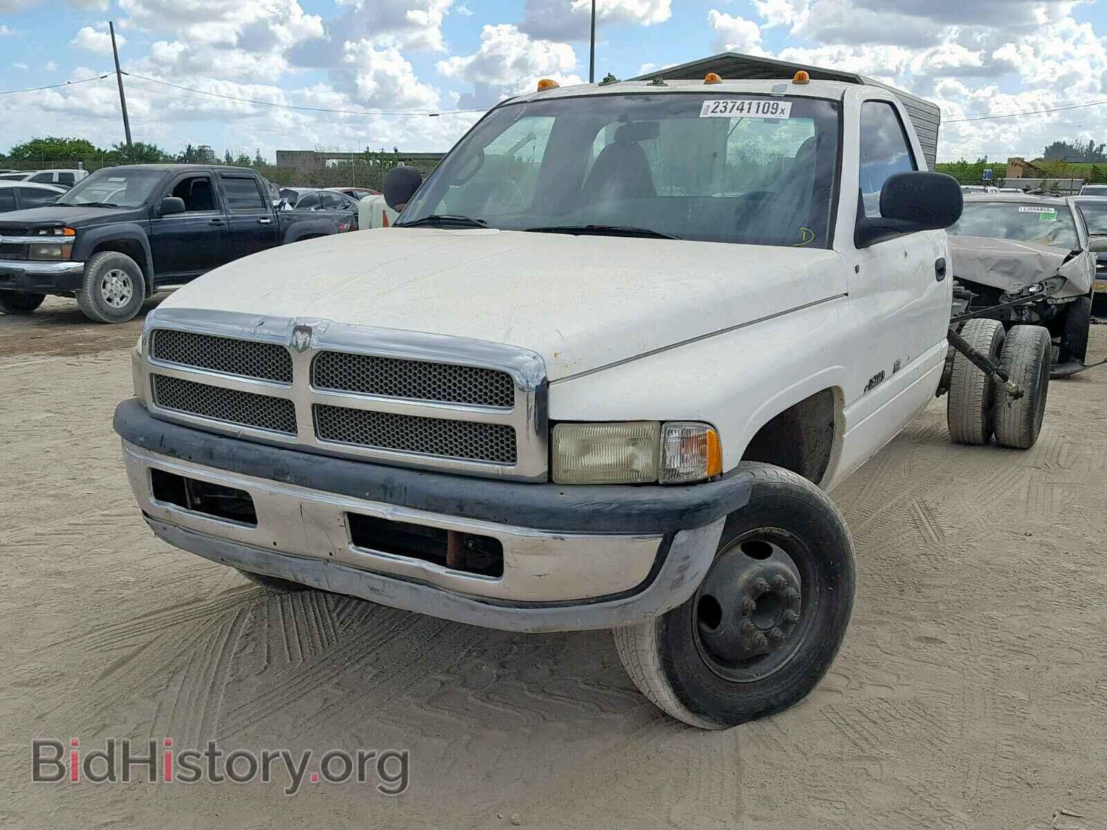 1998 DODGE RAM 3500 - VIN: 3B6MC3652WM267180 - Photo 2