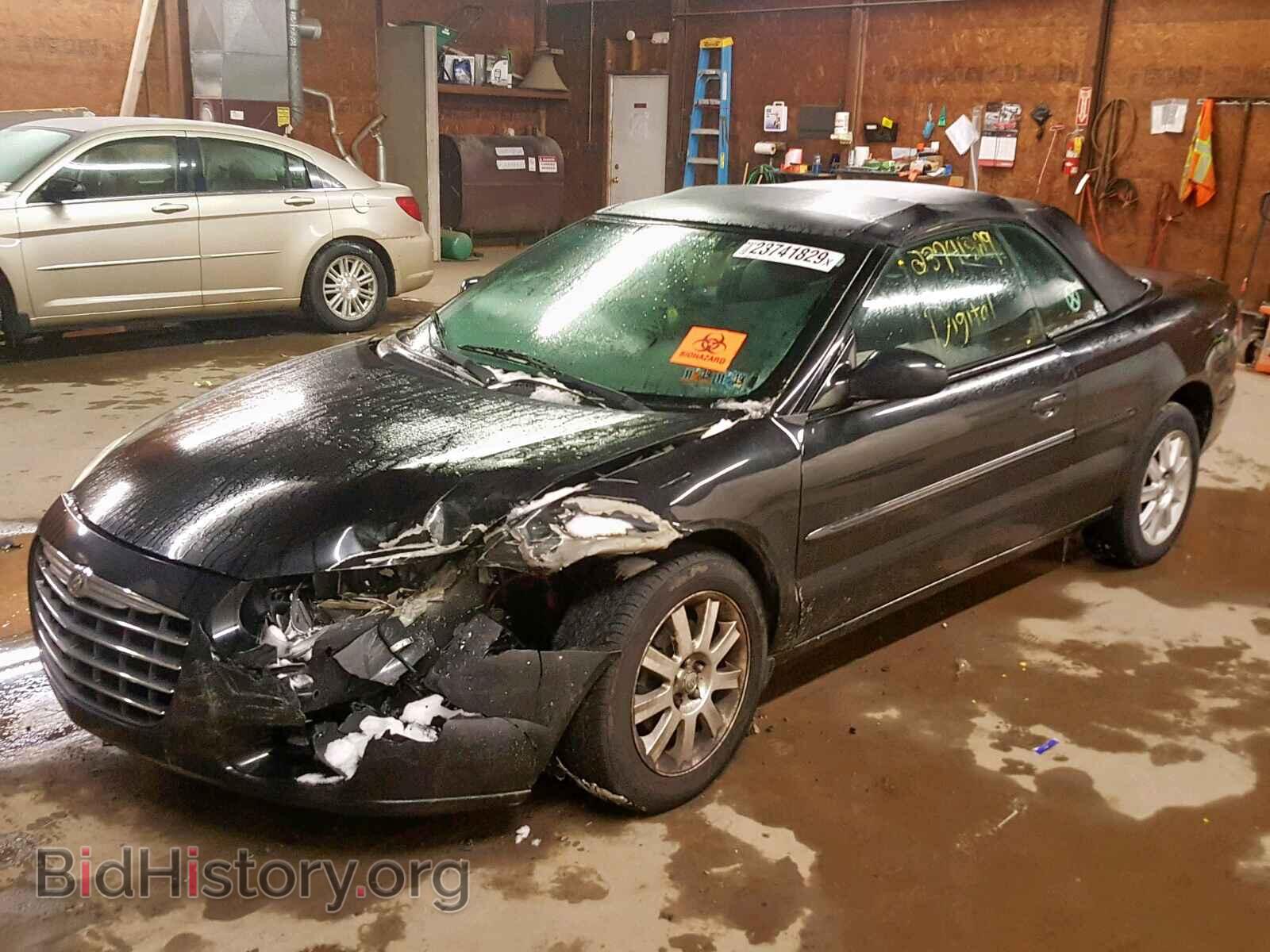 2004 CHRYSLER SEBRING - VIN: 1C3EL75R24N148791 - Фото 2
