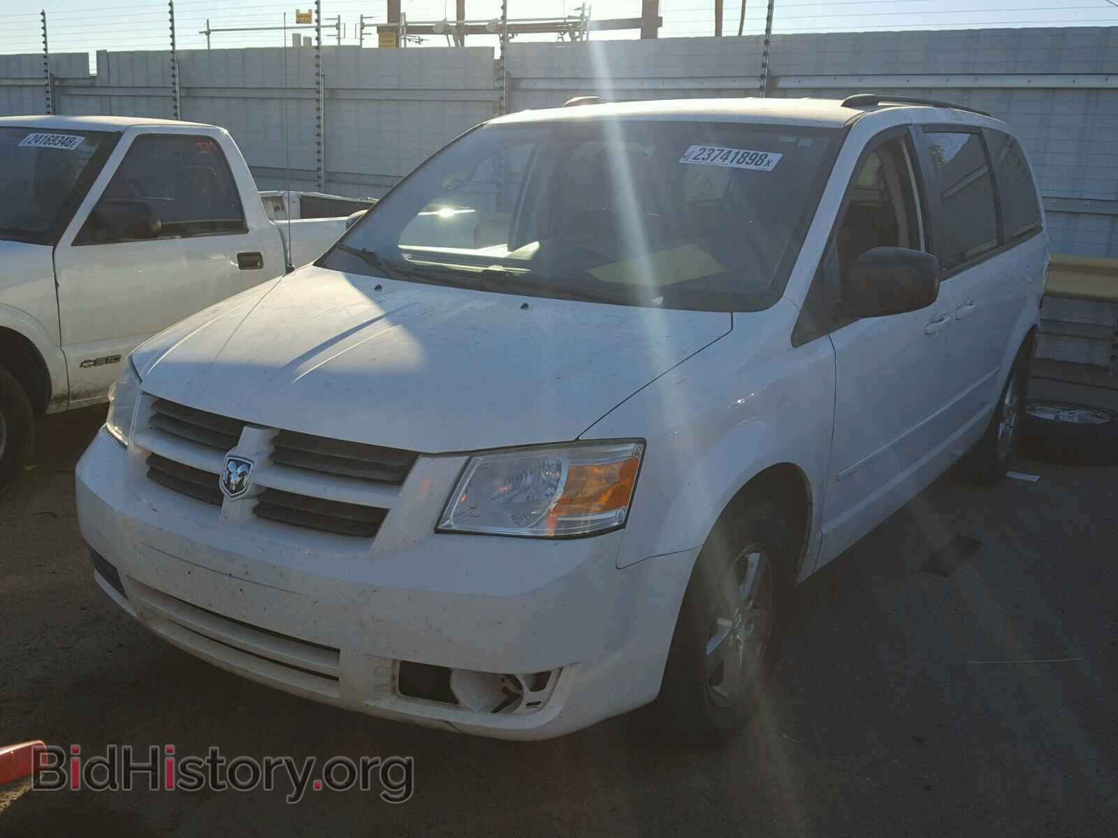 2009 DODGE CARAVAN - VIN: 1D8HN44E69B507537 - Фото 2