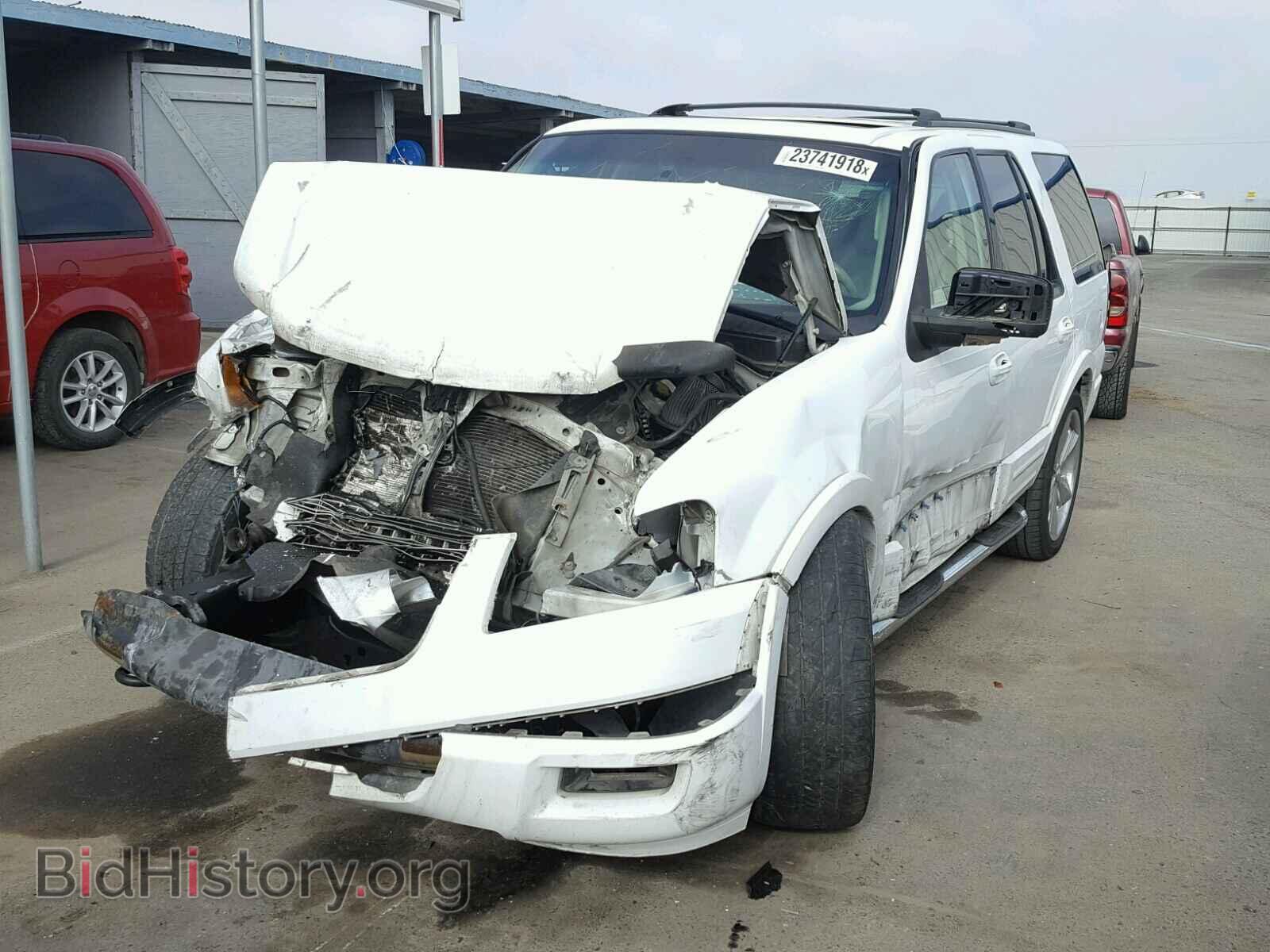 2004 FORD EXPEDITION - VIN: 1FMFU18L04LA11731 - Фото 2